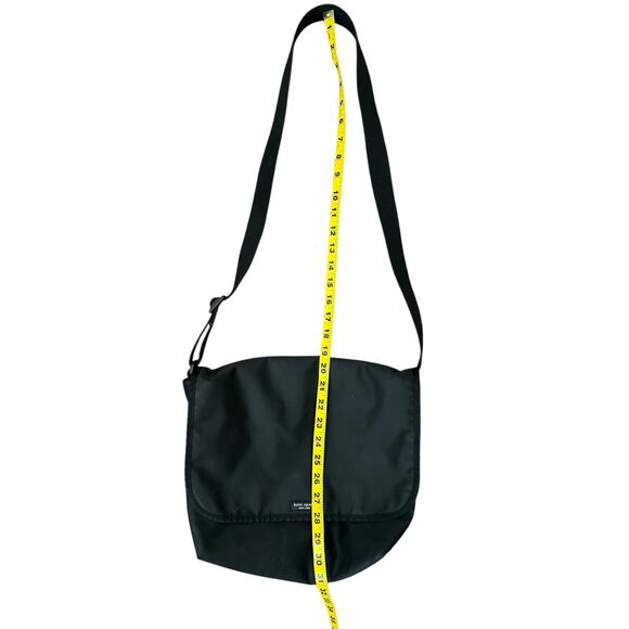 KATE SPADE MESSENGER BAG PURSE DIAPER BAG LAP TOP BAG BLACK NYLON MADE IN USA - Picture 5 of 12